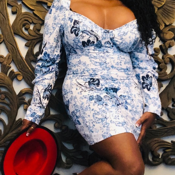 Puff Sleeve Classic Floral Printed Mini Dress - Picture 1 of 4